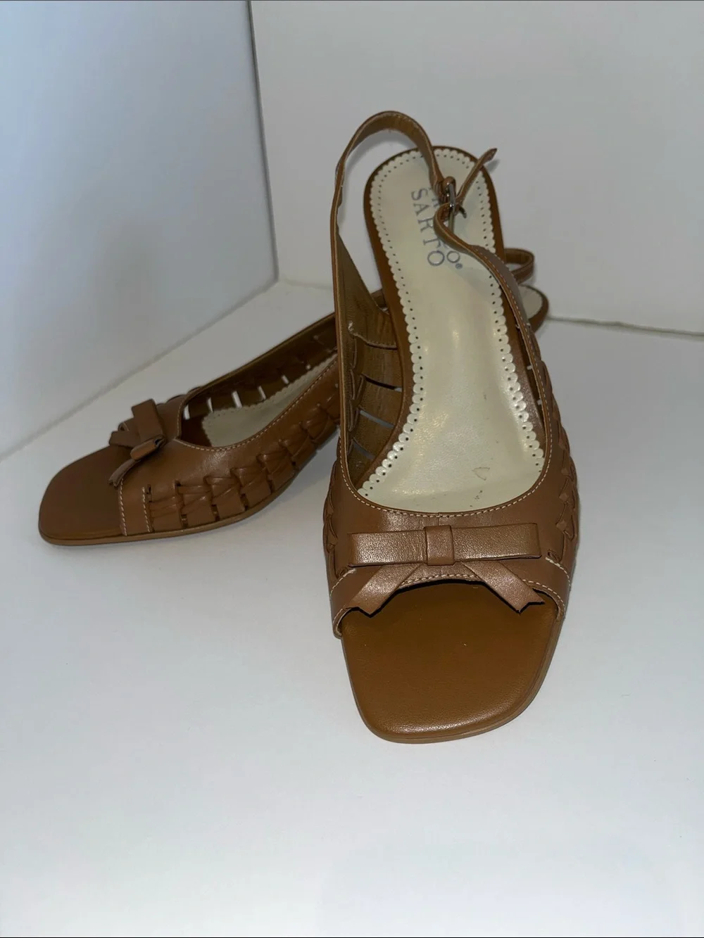Franco Sarto chic tan